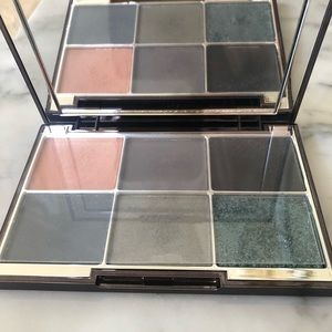 Wayne Goss Luxury Eye Palette Pearl Moonstone